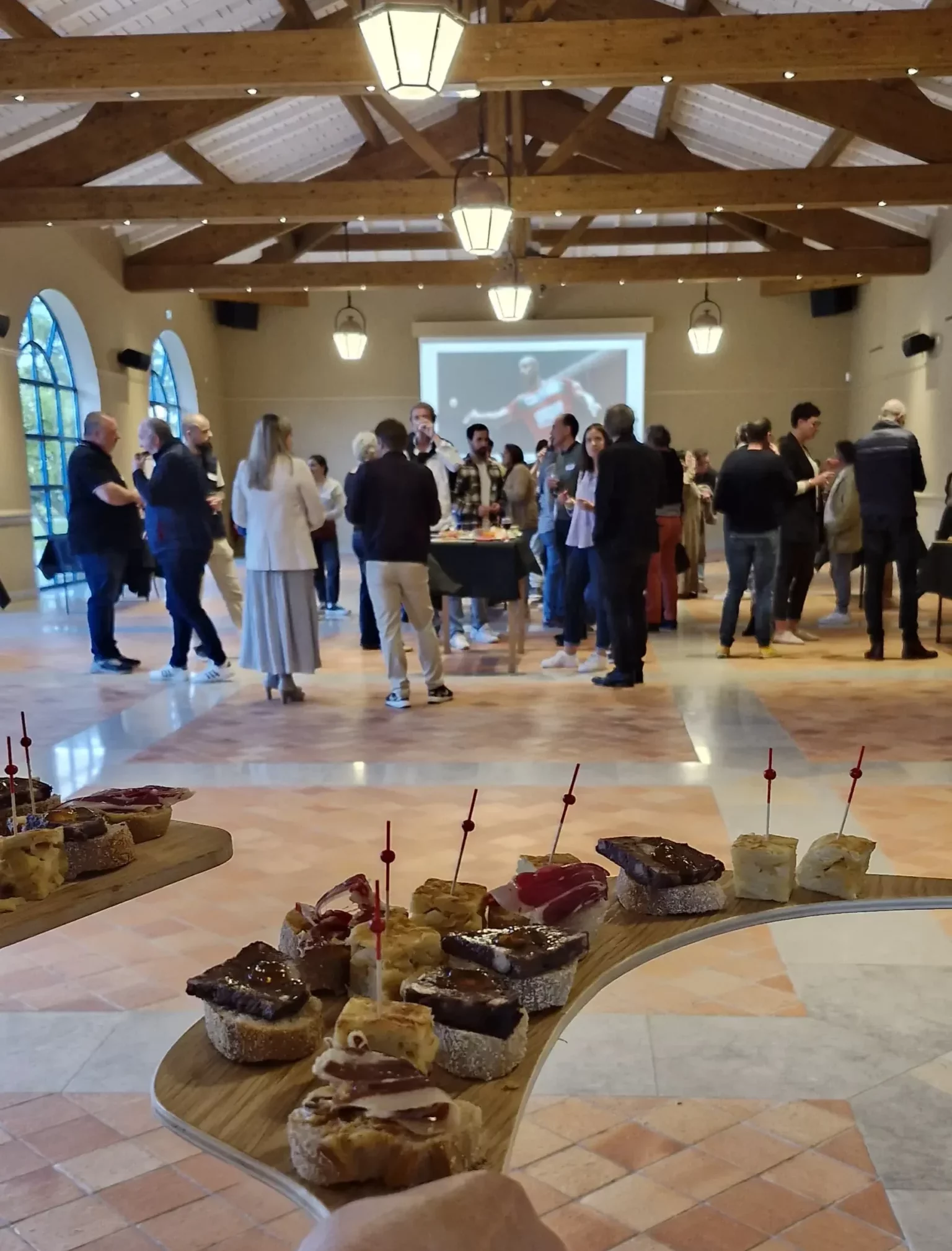 dejeuner-entreprises-club-rebota-reseaux-entreprises