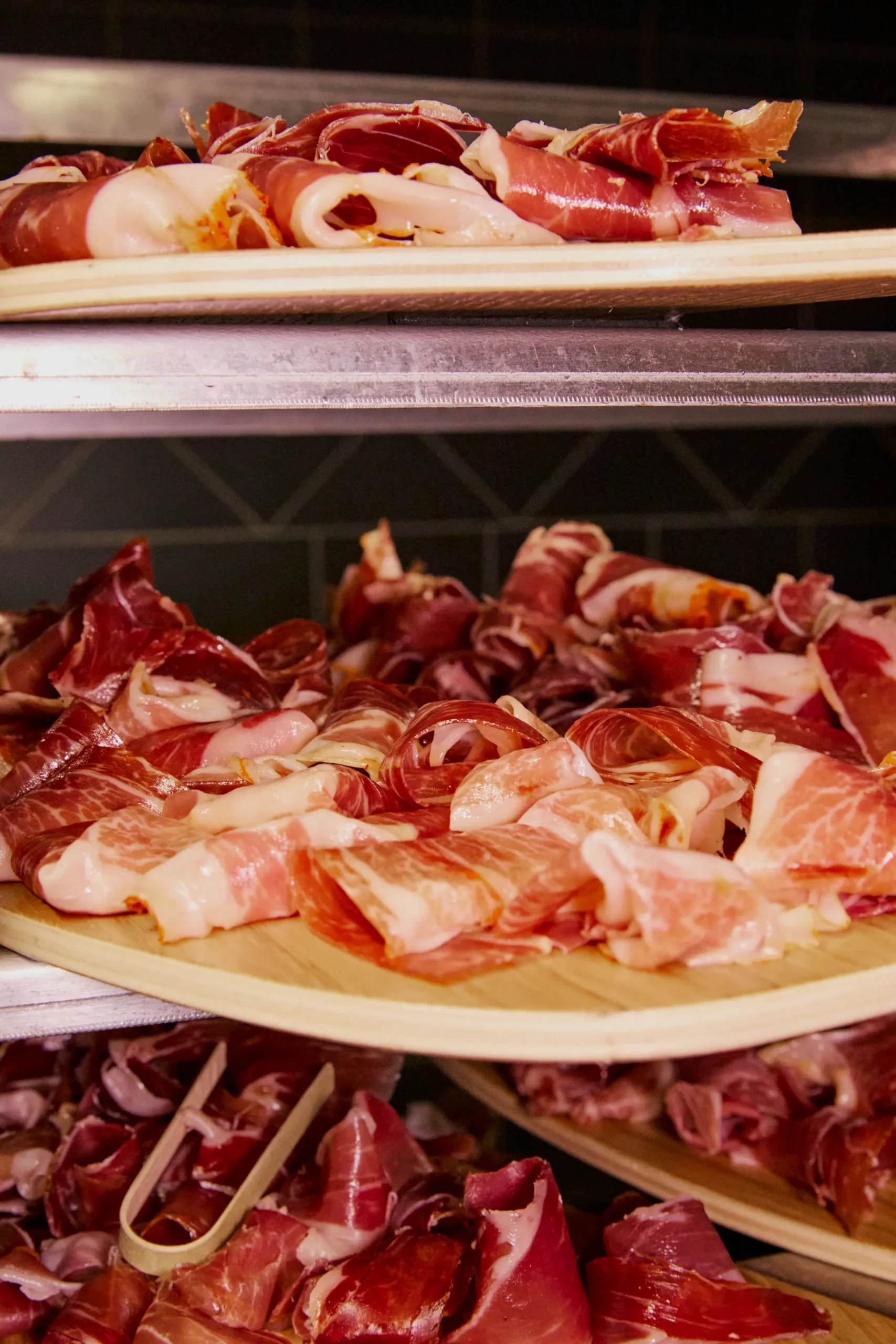 Buffet festif avec tapas et pintxos basques pour vos réceptions d’entreprise