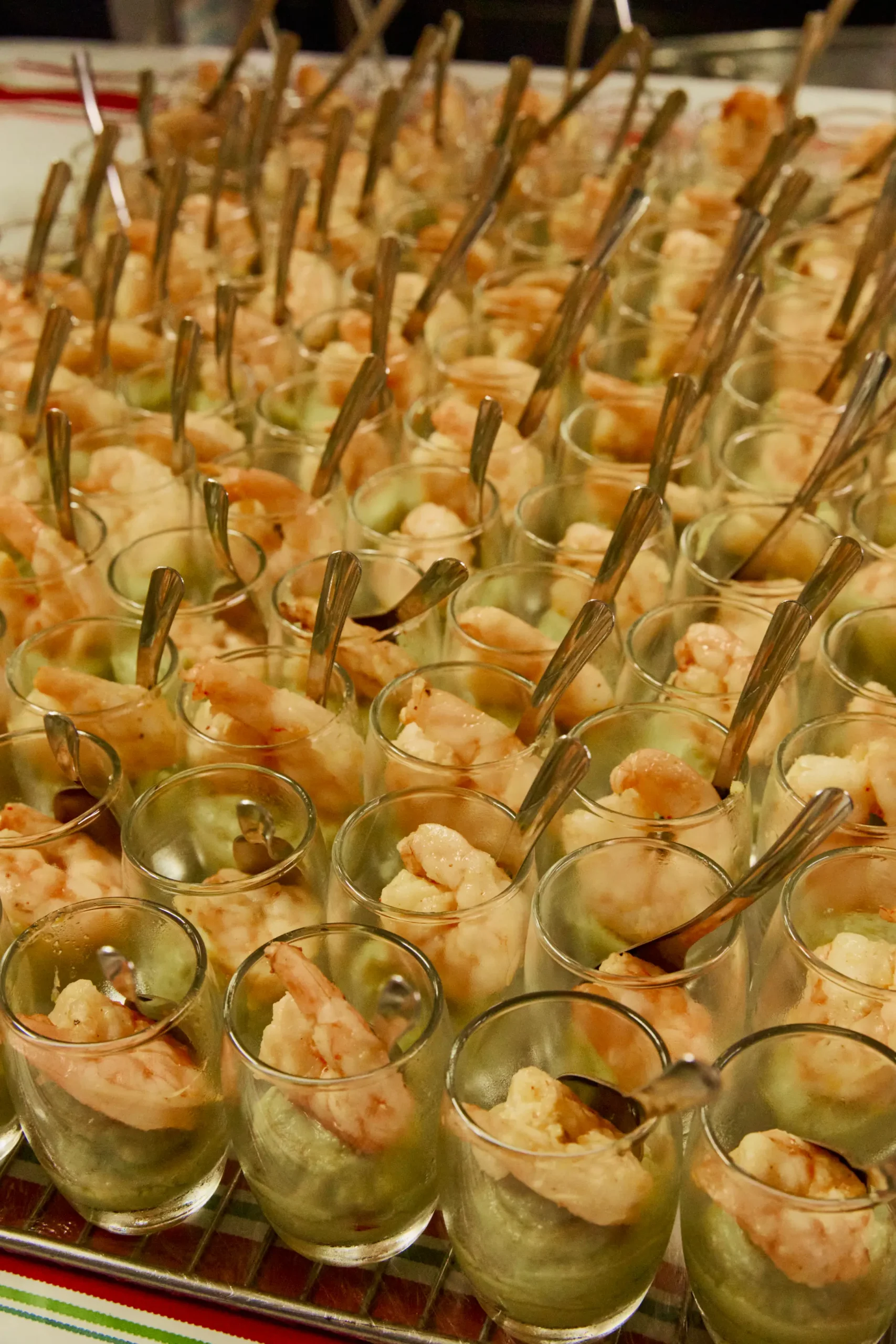 Buffet festif avec tapas et pintxos basques pour vos réceptions d’entreprise